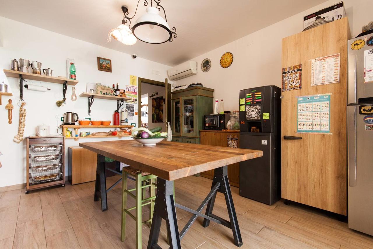 Timbuktu Hostel Сан-Вито-Ло-Капо Экстерьер фото